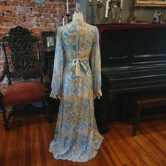 Rare Ethereal Floral Vintage Dress - Picture 4 of 8